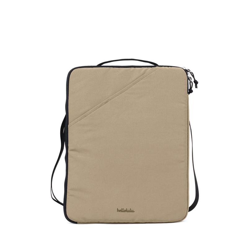 Hellolulu Eilif 3-Way Sleeve Case 16″ Recycled (Pastel Khaki)
