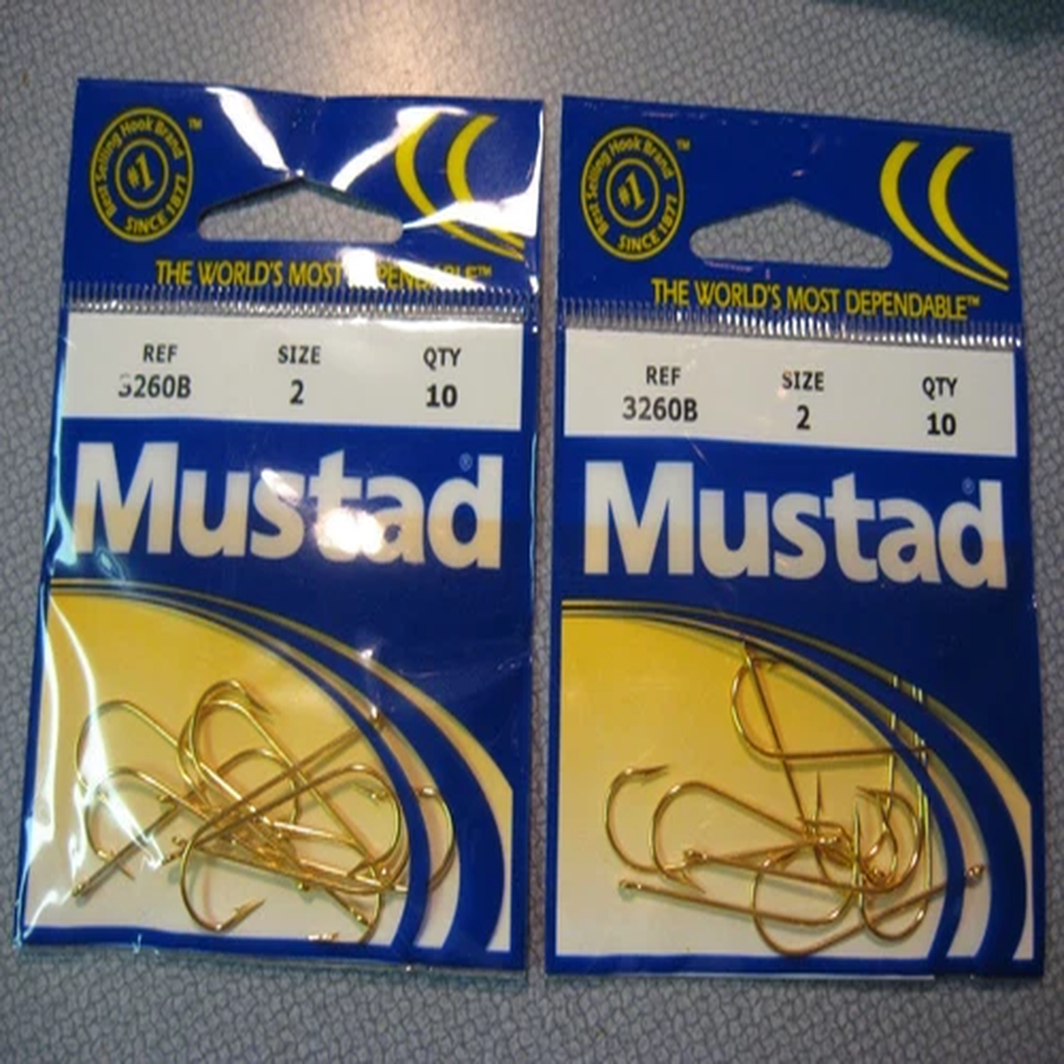 20 Mustad Fishing Hooks Size 2 Gold Aberdeen Fish Hooks 3260B