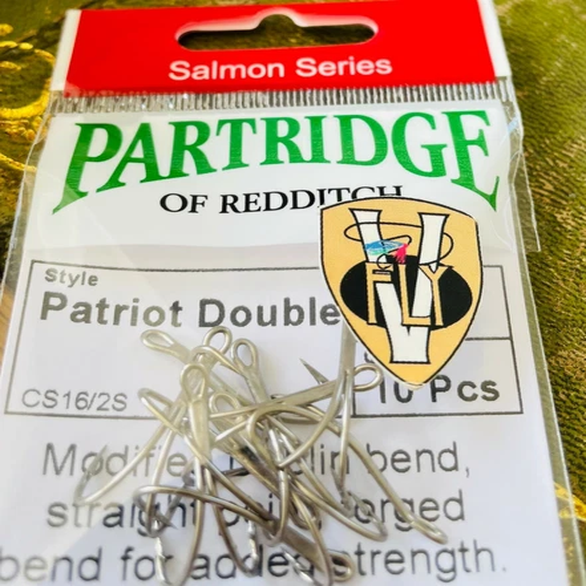 10 Partridge Patriot Up Eye Salmon Double Hooks CS16/2 Black or Gold All sizes