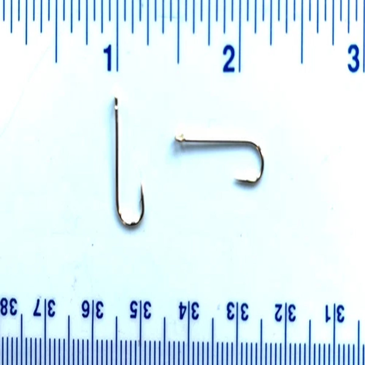 100 Matzuo 105040 Premium Gold Aberdeen Fish Hooks size 10