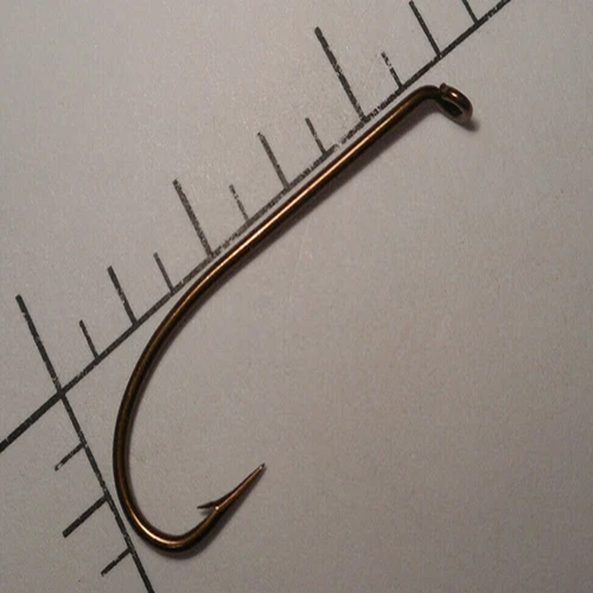 100 MUSTAD no.4 A+ Fly Tying Sproat Hooks TD EYE EX LONG Shank X Strong 3908 A