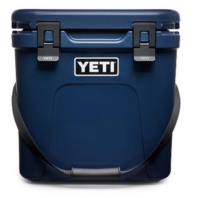 YETI Roadie 24 Cooler – Navy
